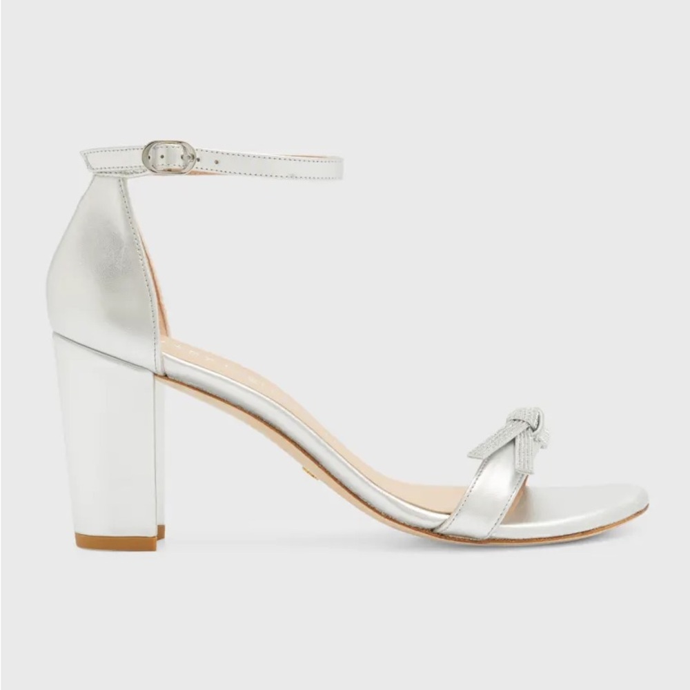 Stuart Weitzman Nearly Nude Bow Sandal Heels in Silver Size 9